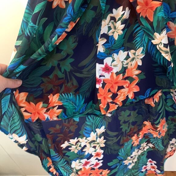 Candies NWT navy blue floral high low shorts romper Size XS - Picture 5 of 9